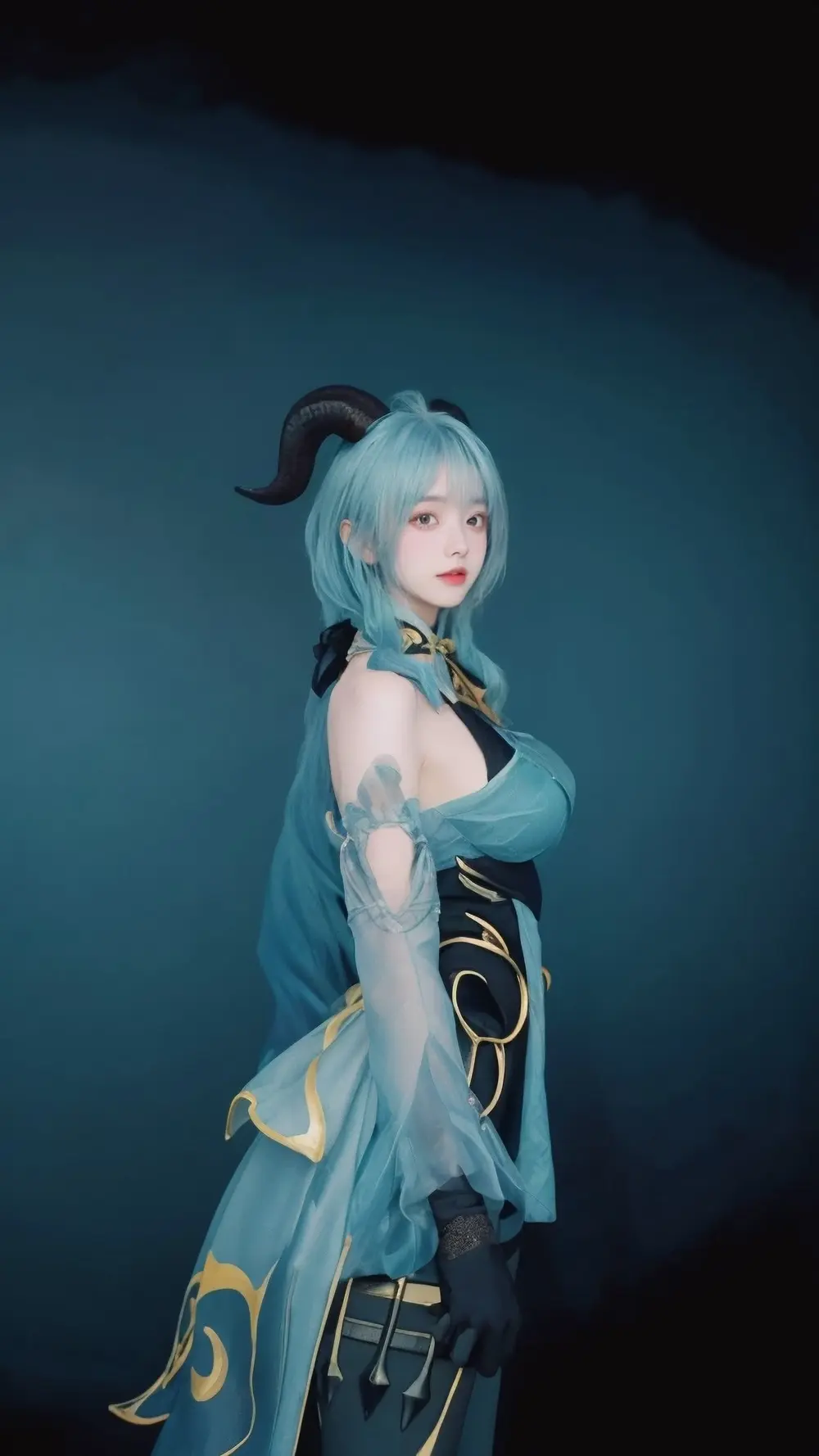 Ảnh cosplay anime xinh đẹp biến hóa nhân vật hoạt hình sống động