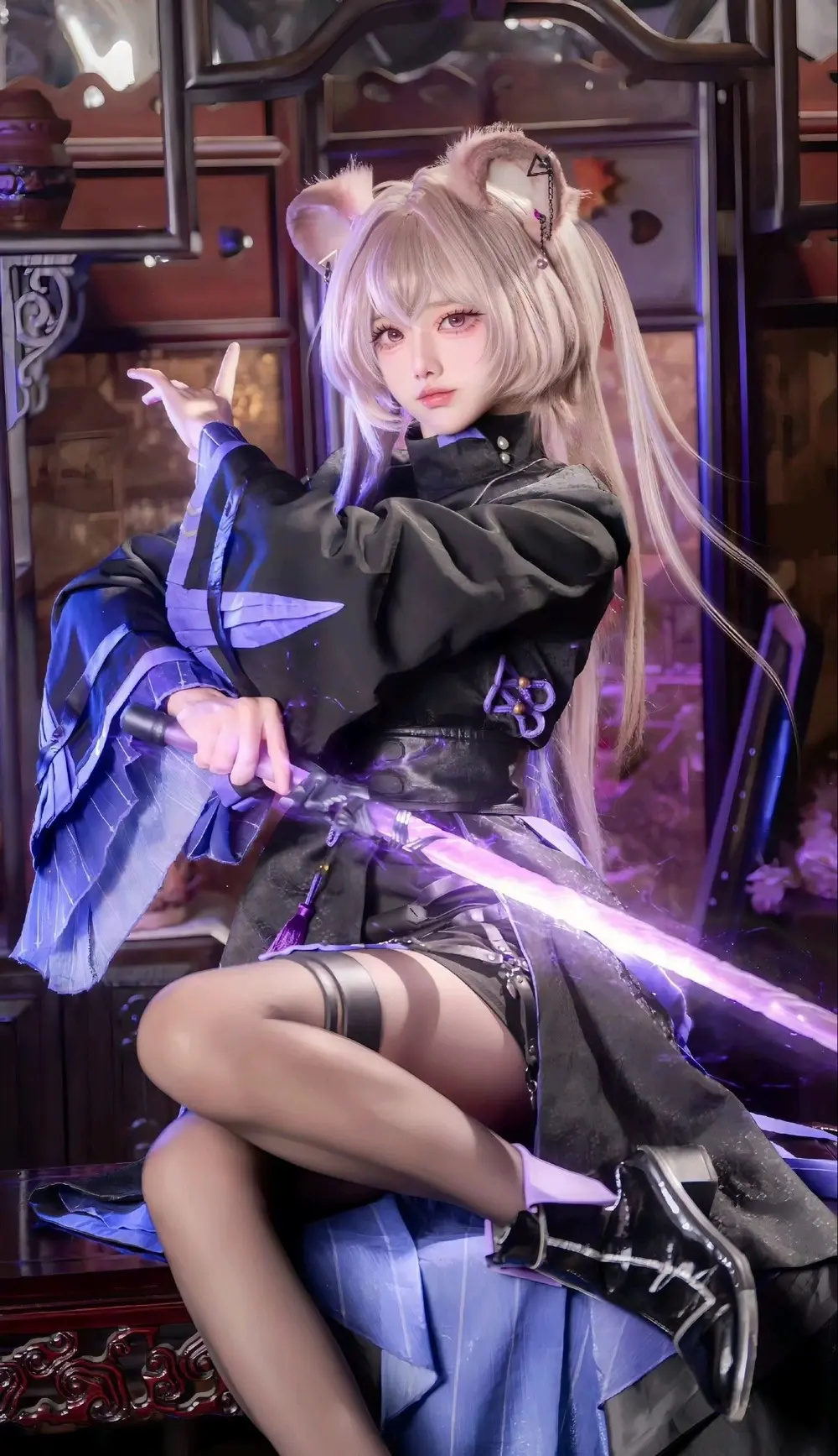 Ảnh cosplay anime xinh đẹp hóa thân nhân vật manga phong cách chiến binh