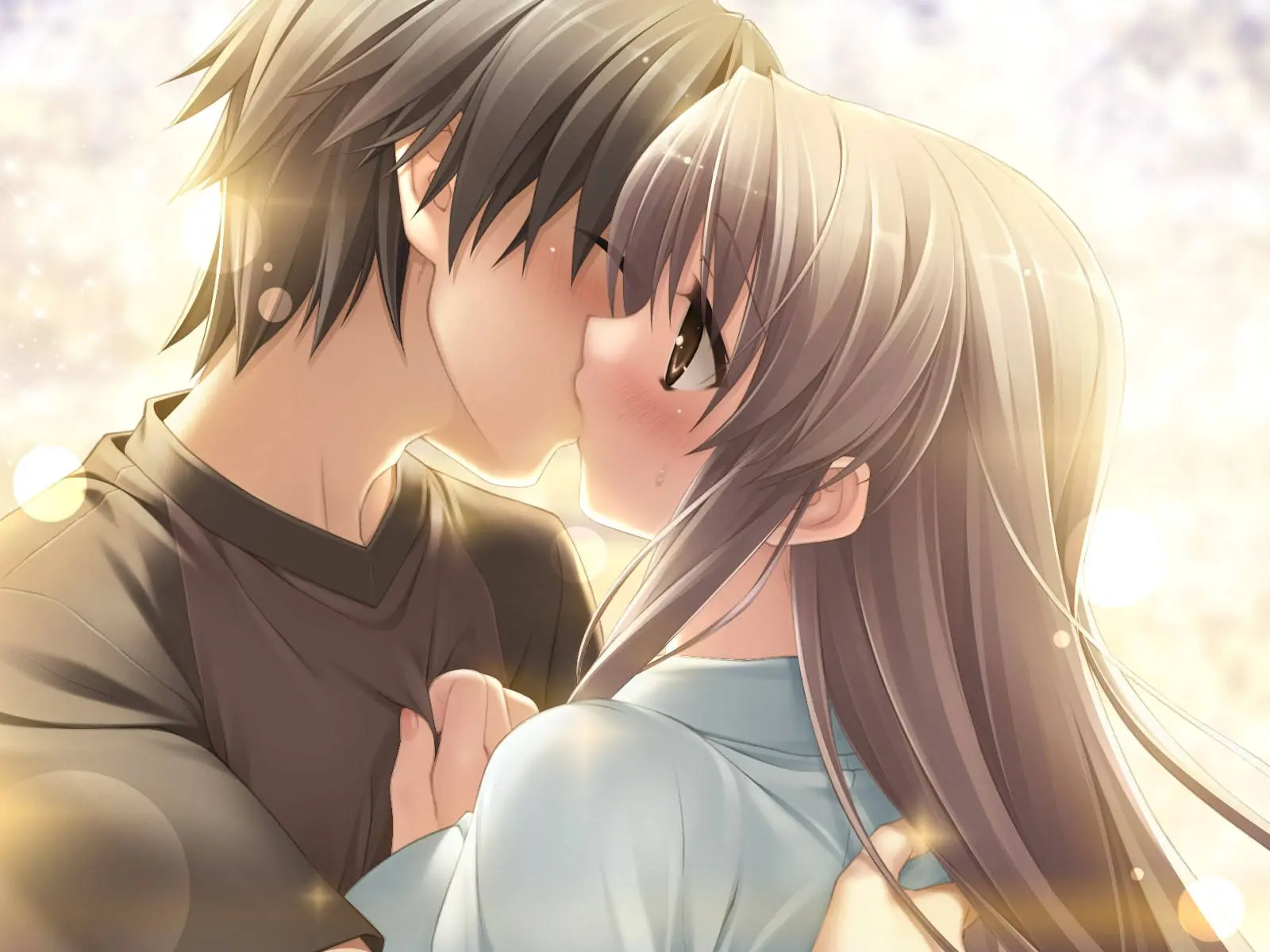 Cặp đôi anime trao nhau nụ hôn ngọt ngào lãng mạn dưới ánh sáng dịu nhẹ ấm áp đầy tình cảm