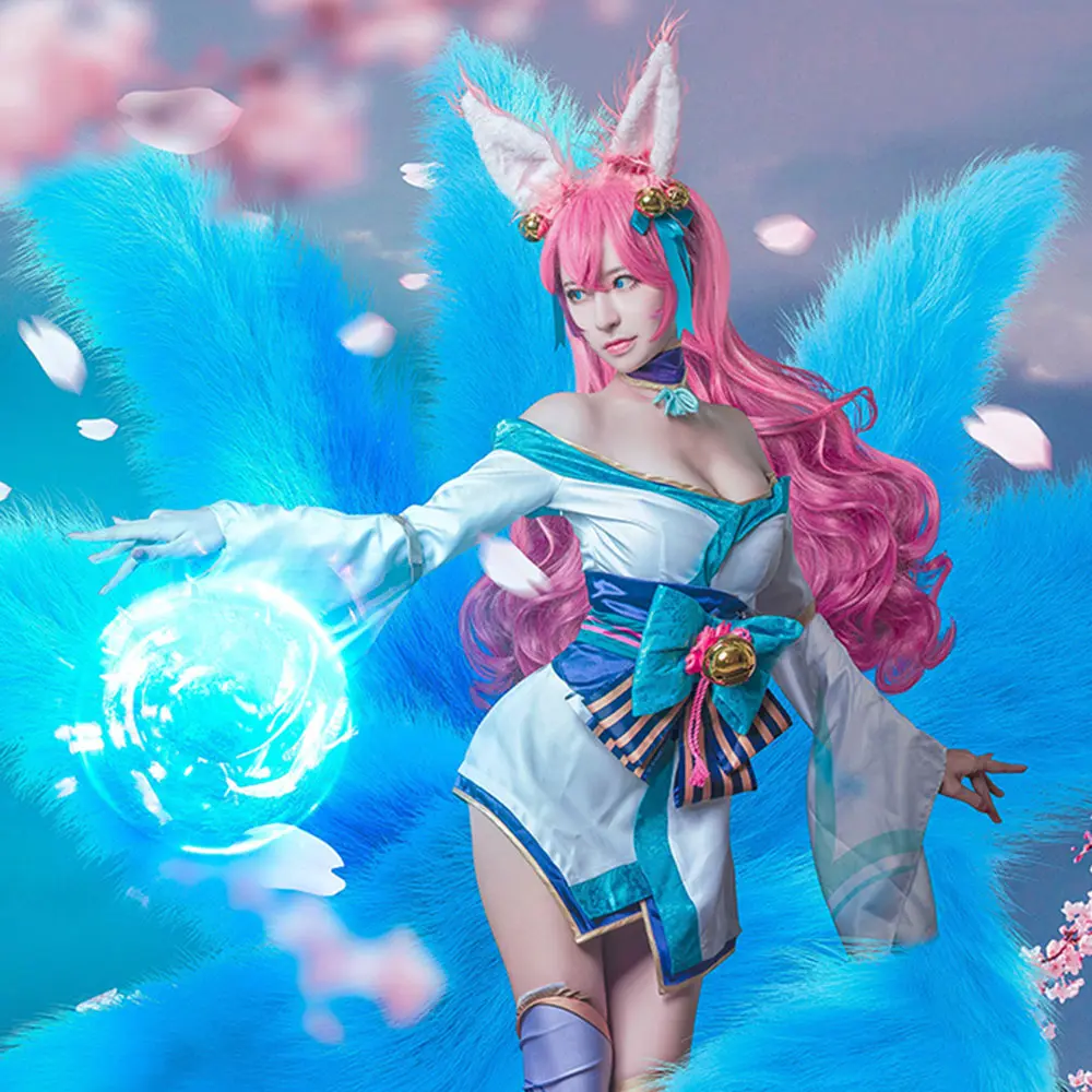 Ahrishiki cosplay nữ thần hồ ly kiều diễm với sức mạnh