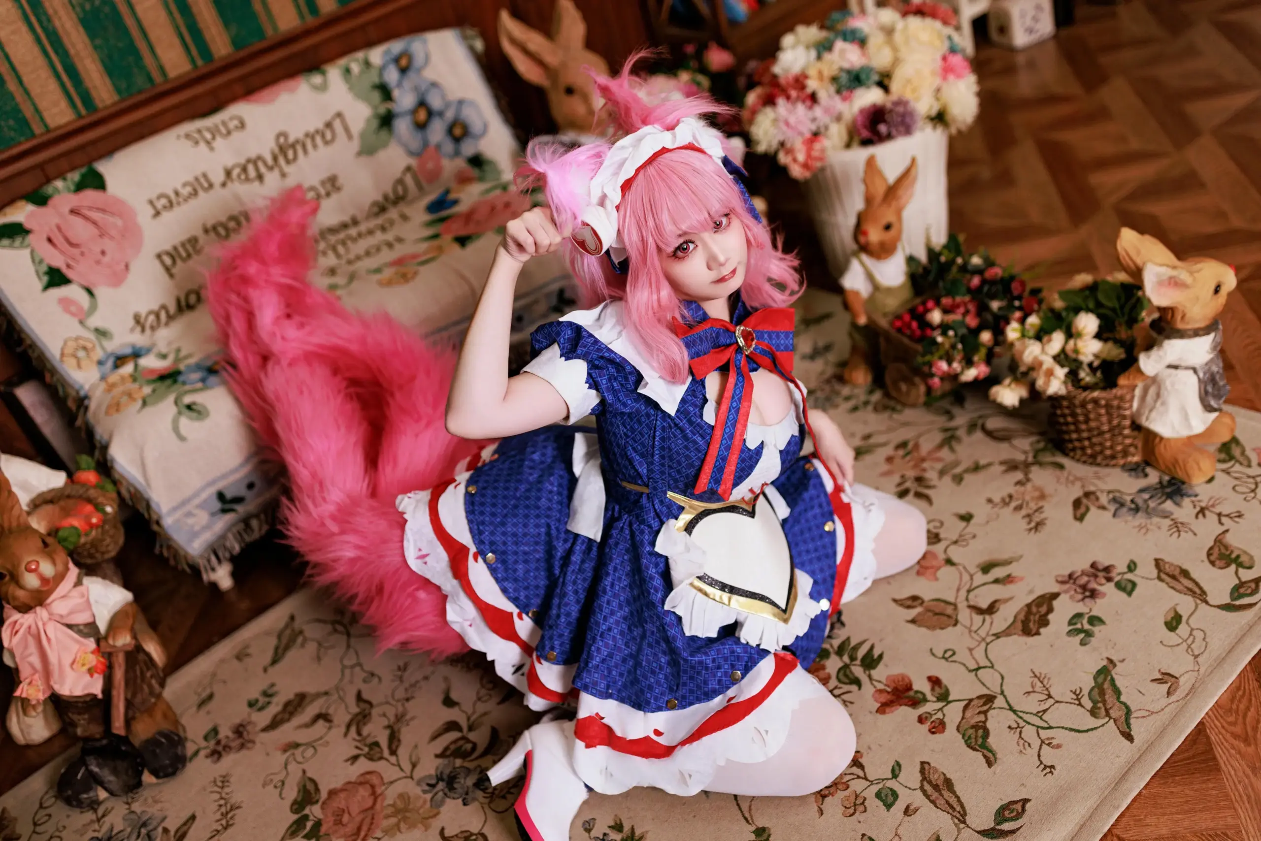 Aikouwu hóa thân thành nhân vật anime cực quyến rũ