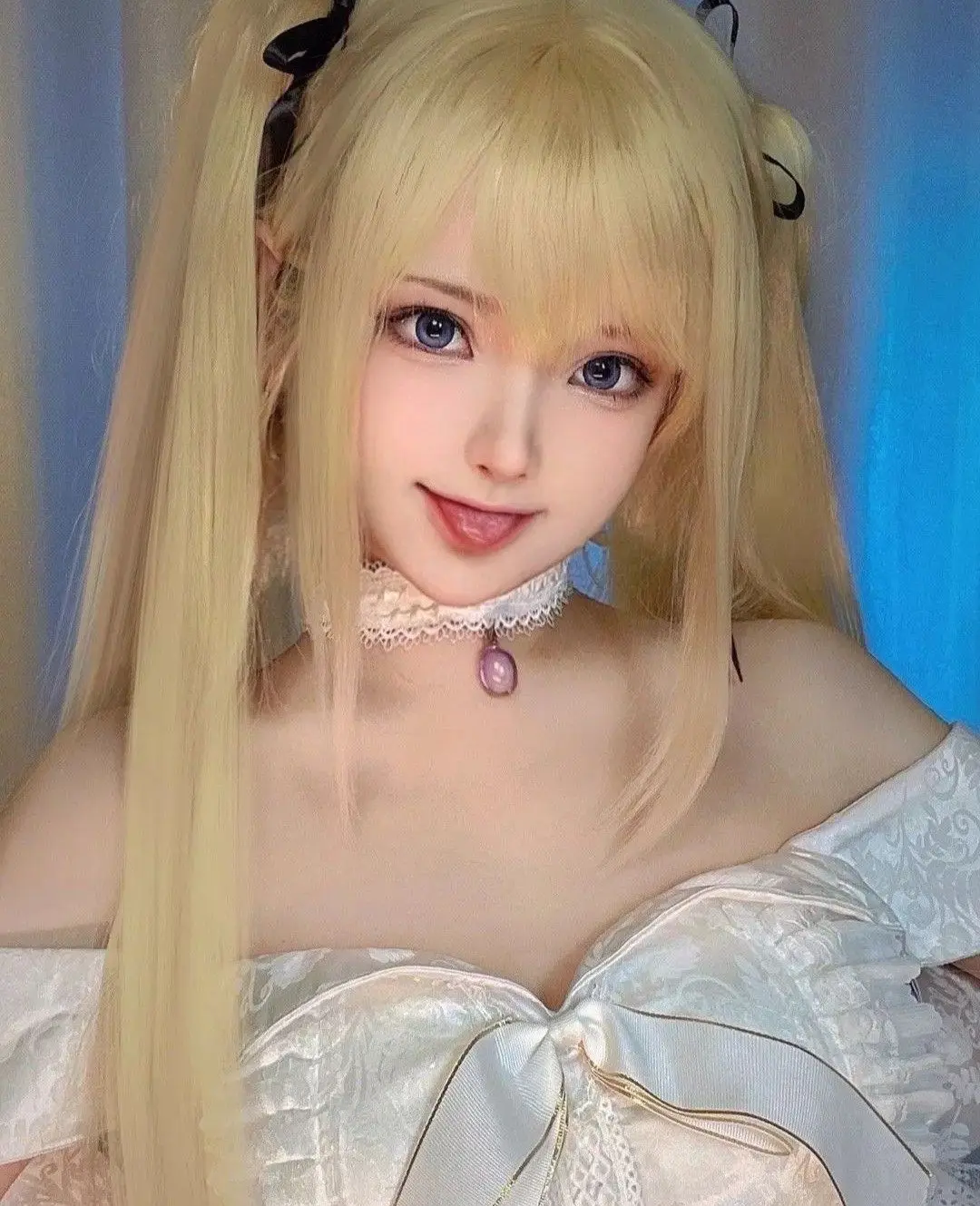 Aikouwu hóa thân thành nhân vật anime nữ kiểu nhật bản