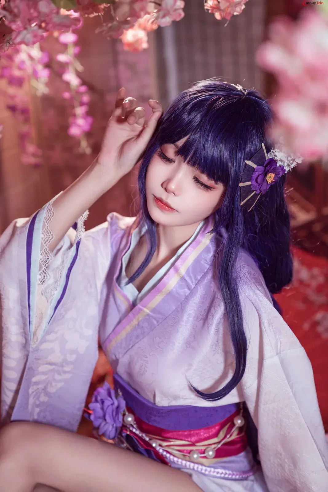 Aiwest đóng giả nữ thần kiều diễm trong trang phục cosplay