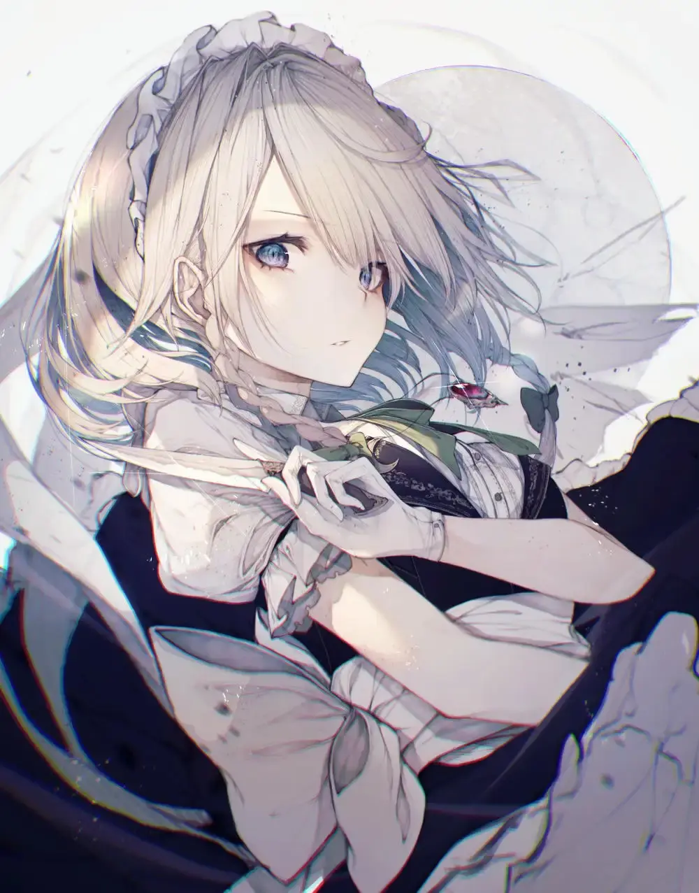 Cô gái anime dễ thương trong đồng phục nữ quản gia